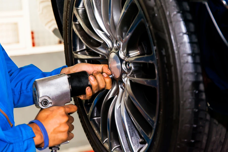 Signs It Is Time For Professional Tire Installation Broadus, MT Signs It Is Time For Professional Tire Installation Broadus, MT